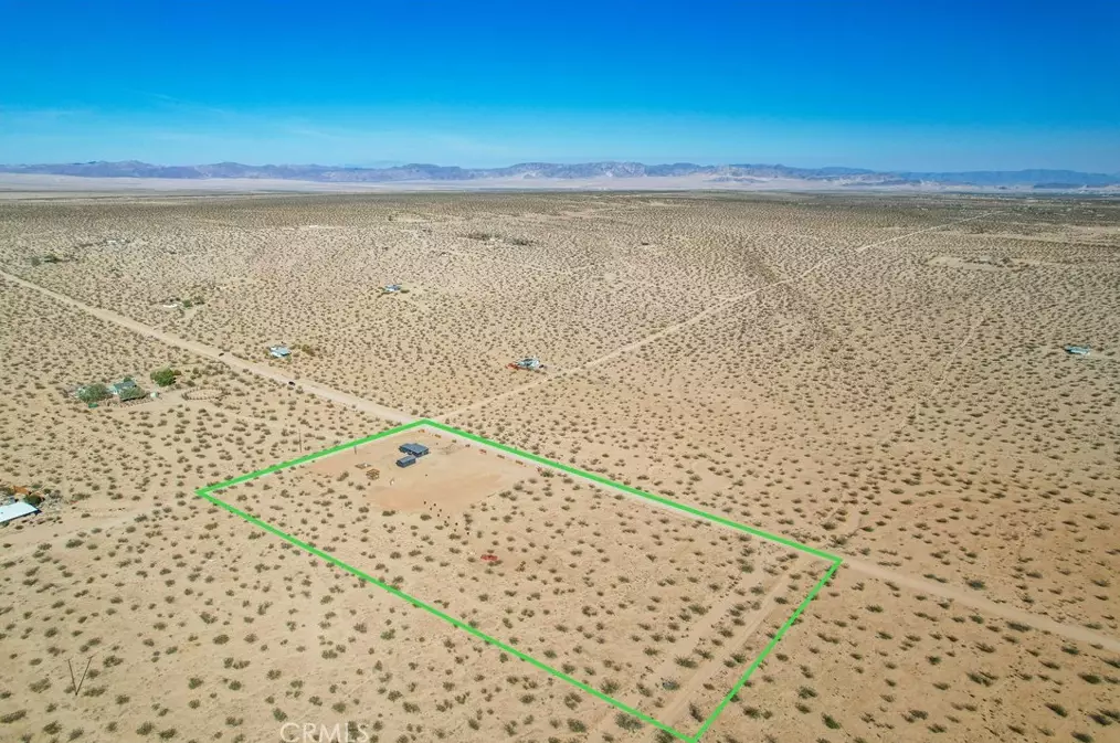 514 Little Field Rd, Joshua Tree CA  92252 exterior