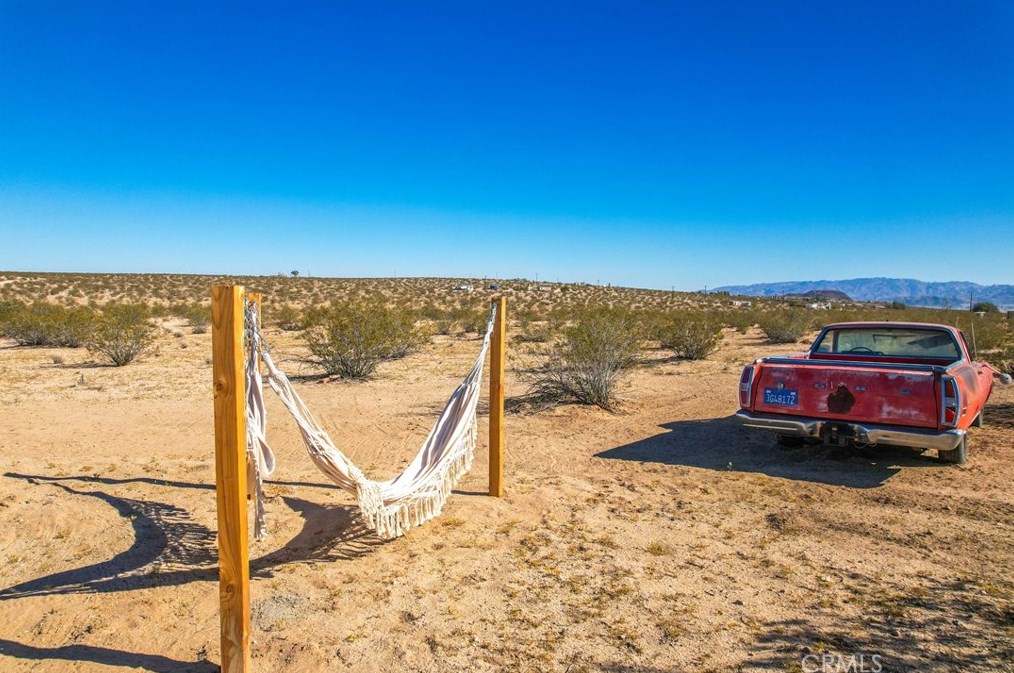 514 Little Field Rd, Joshua Tree CA  92252 exterior