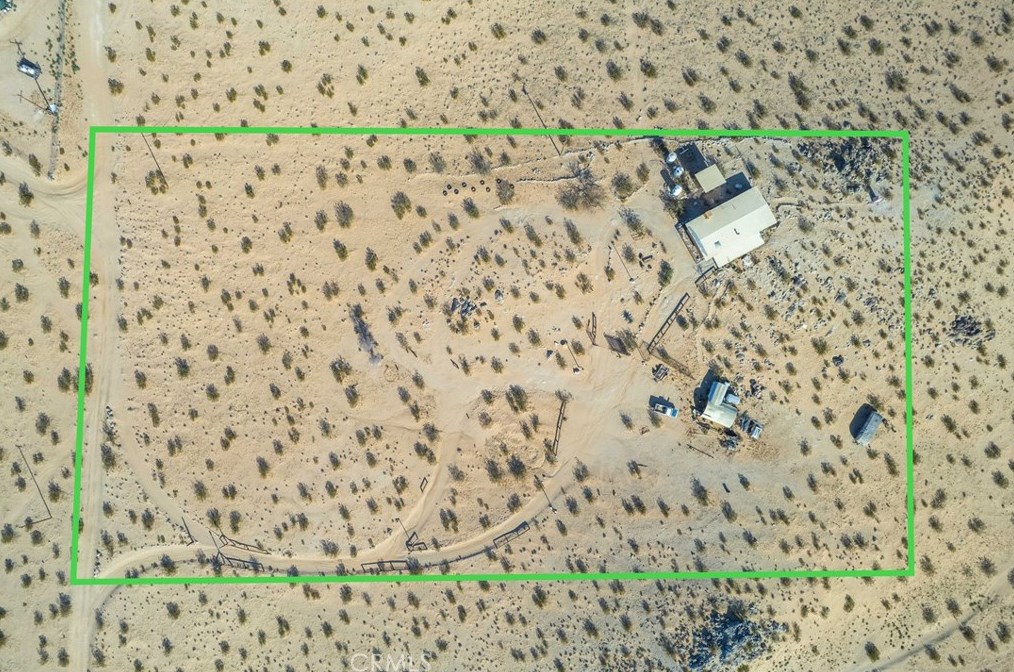 5929 Kickapoo Trl, Yucca Valley CA 92284-3168 exterior