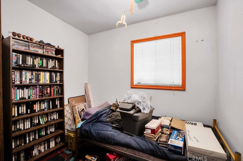 5929 Kickapoo Trl, Yucca Valley CA 92284-3168 exterior