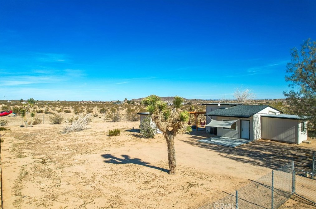 62616 Sunny Sands Dr, Joshua Tree CA  92252-3362 exterior