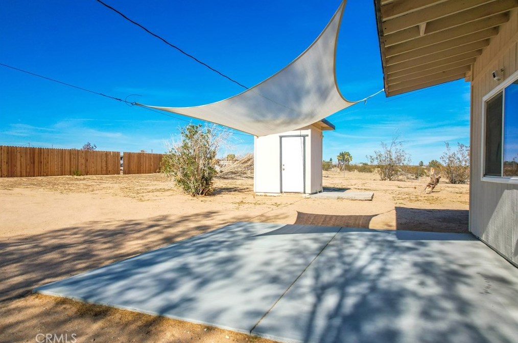 62616 Sunny Sands Dr, Joshua Tree CA  92252-3362 exterior