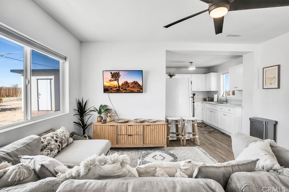 62616 Sunny Sands Dr, Joshua Tree CA  92252-3362 exterior