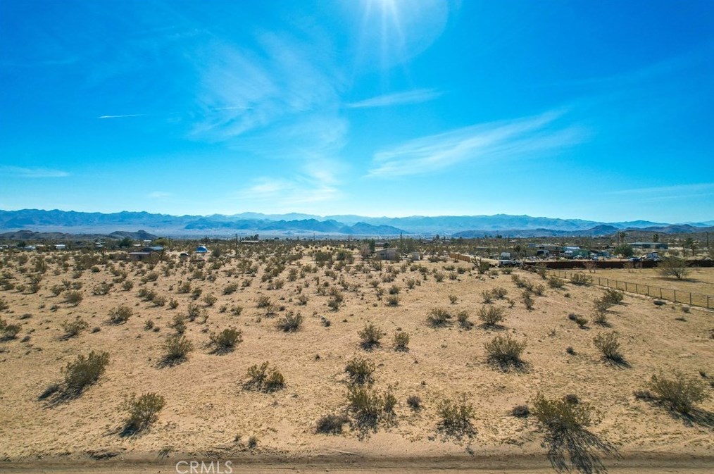 62616 Sunny Sands Dr, Joshua Tree CA  92252-3362 exterior