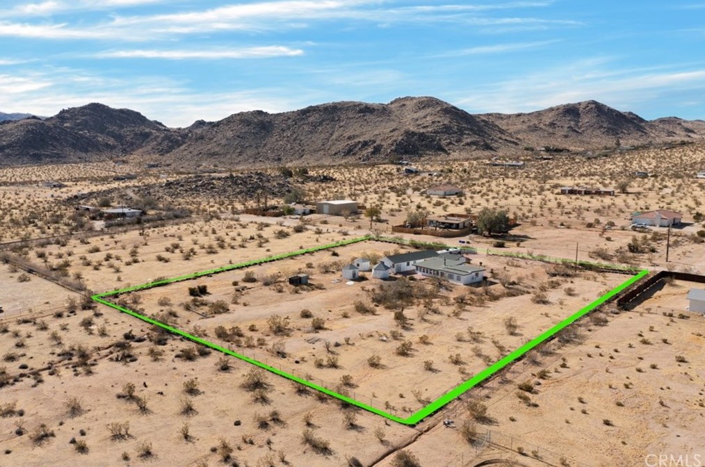 4631 Joshua Cove Dr, Joshua Tree CA  92252-1548 exterior