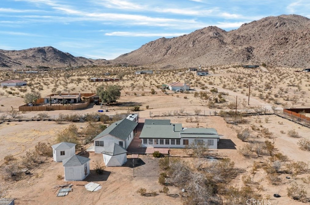 4631 Joshua Cove Dr, Joshua Tree CA  92252-1548 exterior