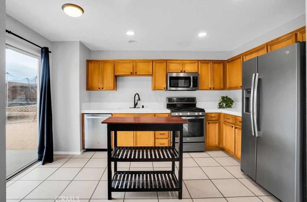 71675 Sun Valley Dr, Twntynine Plm CA  92277-4086 exterior