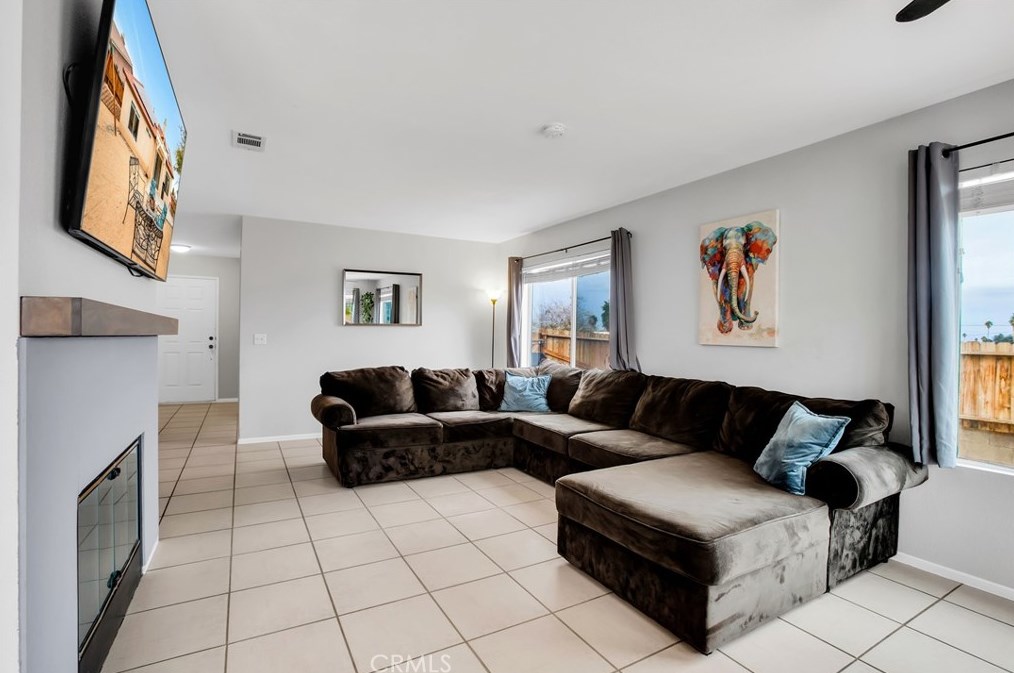 71675 Sun Valley Dr, Twntynine Plm CA  92277-4086 exterior