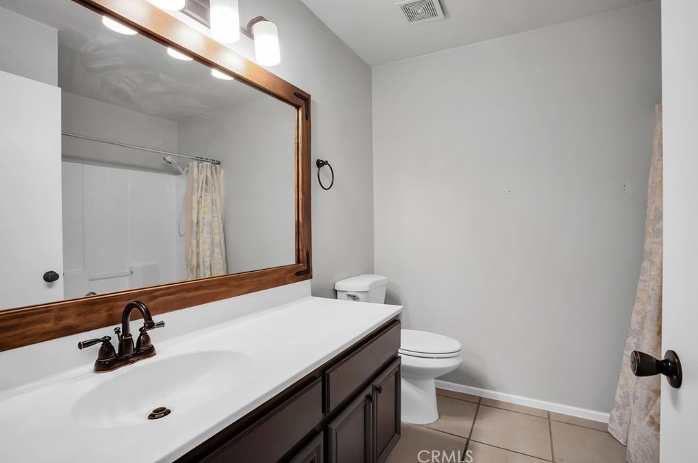 71675 Sun Valley Dr, Twntynine Plm CA  92277-4086 exterior