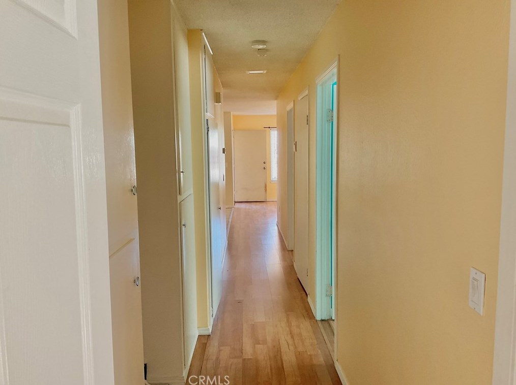 6352 Yucca Ave, Twntynine Plm CA  92277-3263 exterior