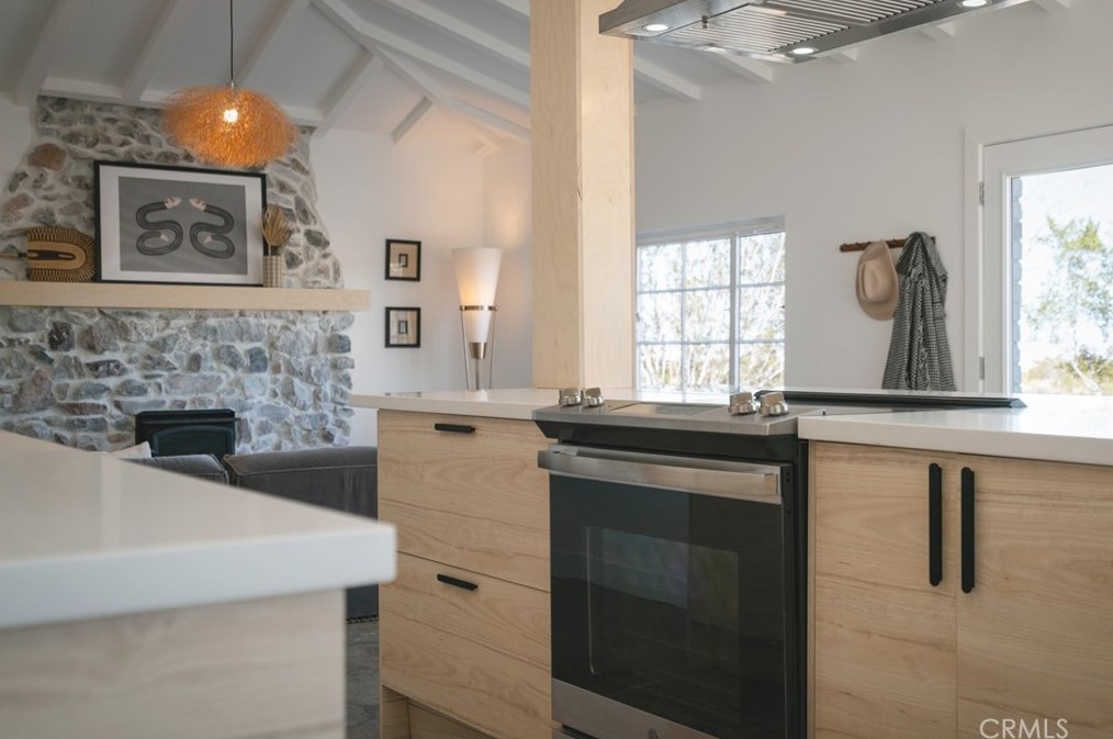 1272 Shangrila, Joshua Tree CA  92252 exterior