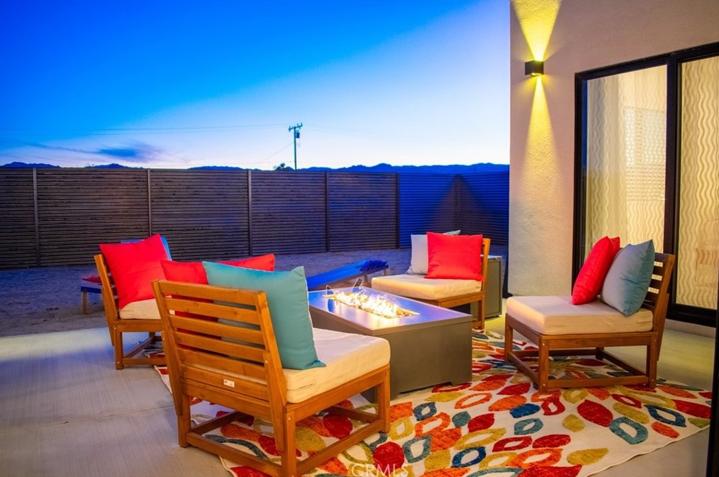 64815 Sun Mesa Rd, Joshua Tree CA  92252-4427 exterior