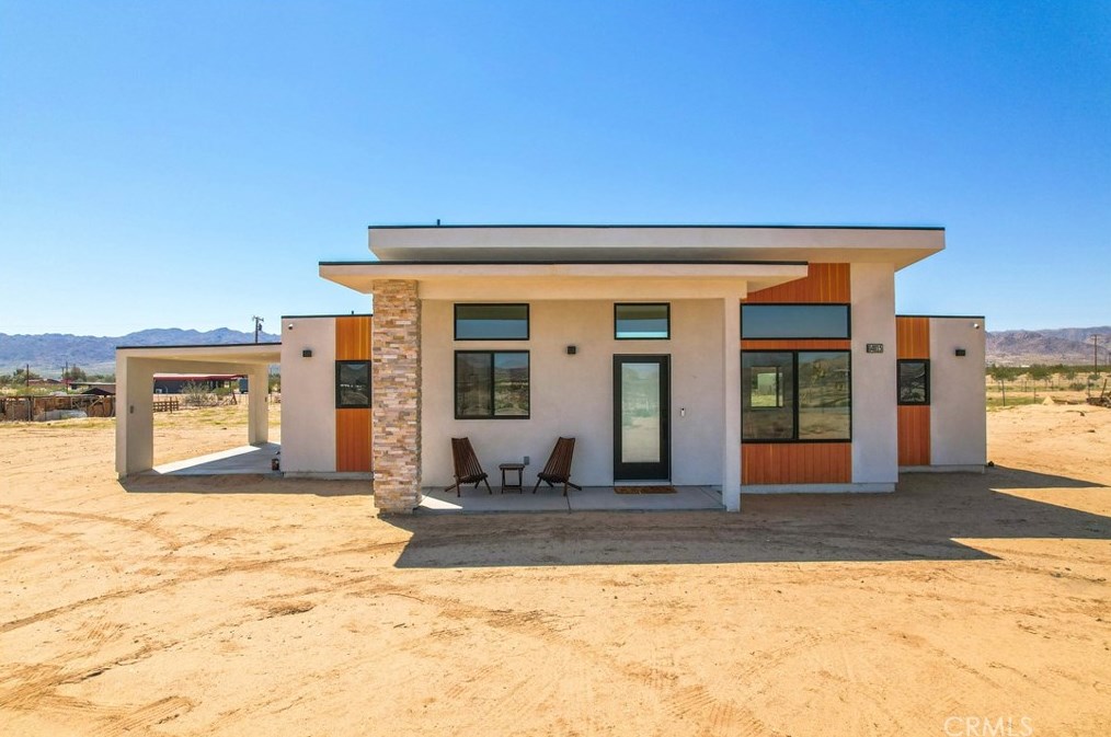 64815 Sun Mesa Rd, Joshua Tree CA  92252-4427 exterior