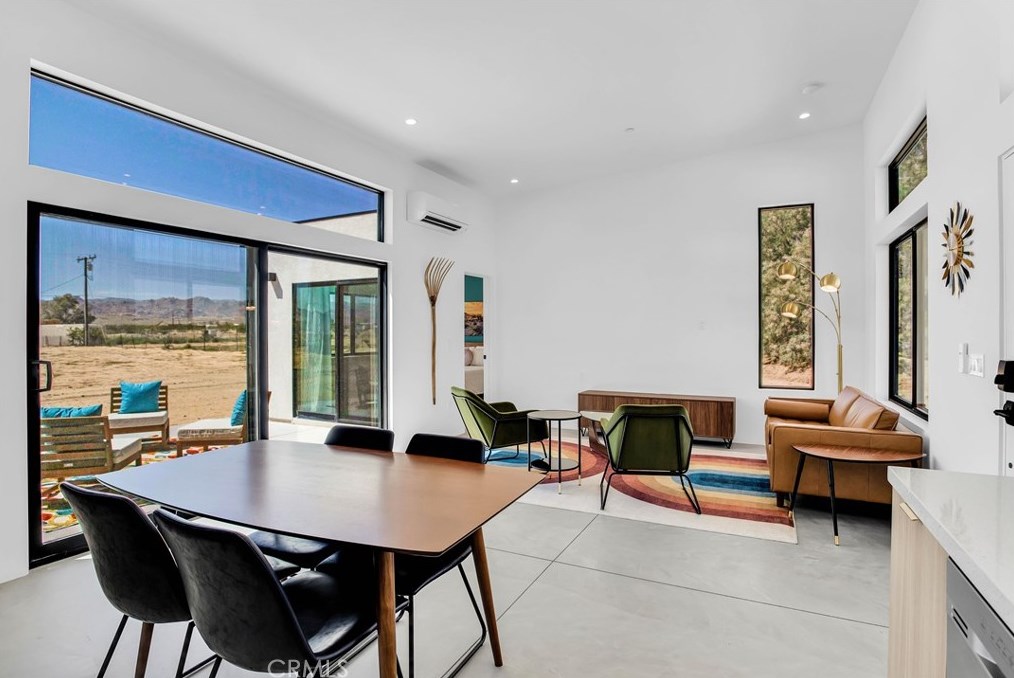 64815 Sun Mesa Rd, Joshua Tree CA  92252-4427 exterior