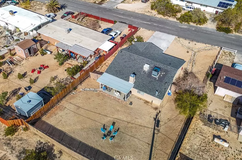 6860 Quail Spring Ave, Twntynine Plm CA  92277-6535 exterior