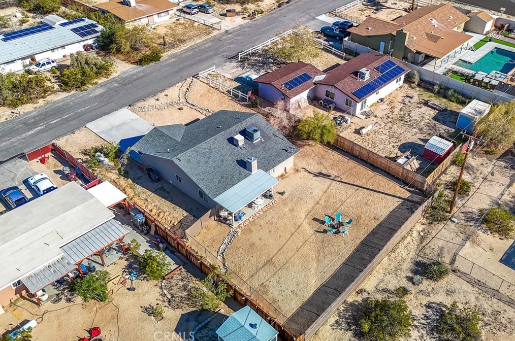 6860 Quail Spring Ave, Twntynine Plm CA  92277-6535 exterior