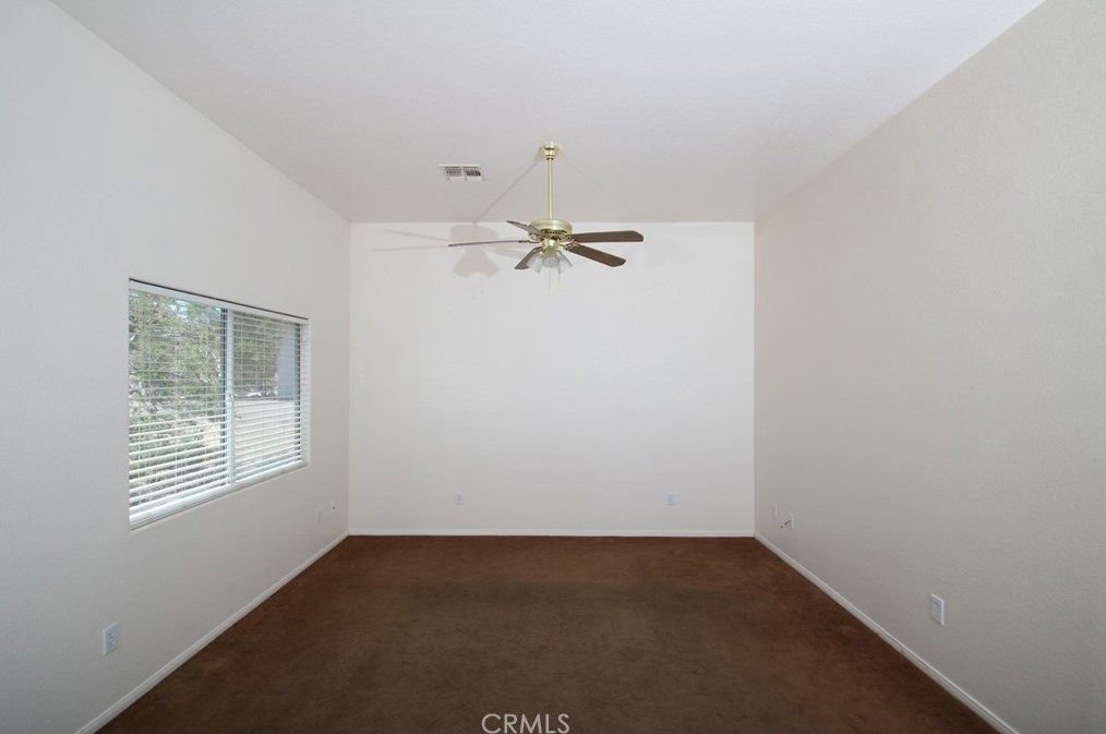 7370 Avalon Ave, Yucca Valley CA 92284-1108 exterior