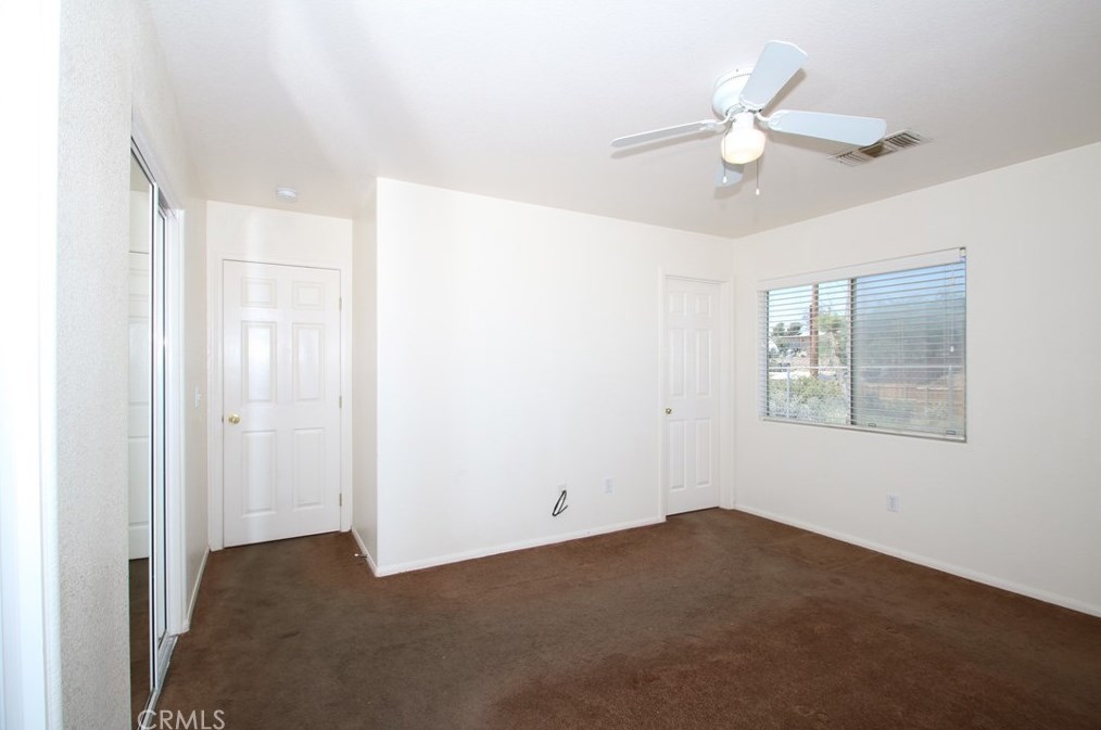 7370 Avalon Ave, Yucca Valley CA 92284-1108 exterior