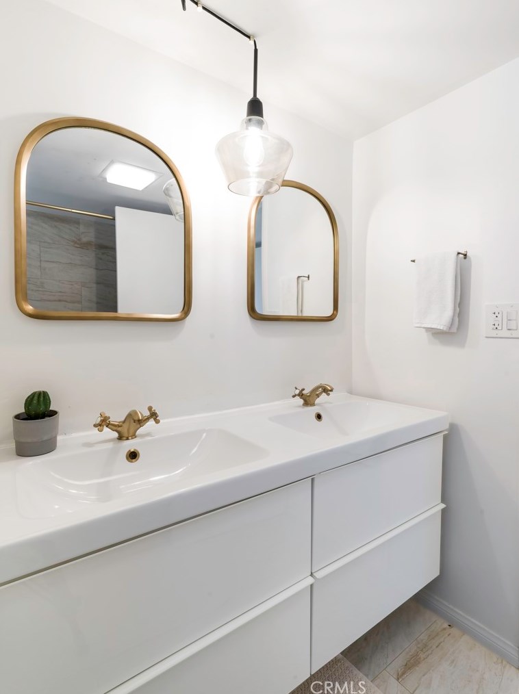 7515 San Remo Trl, Yucca Valley CA  92284-2354 exterior