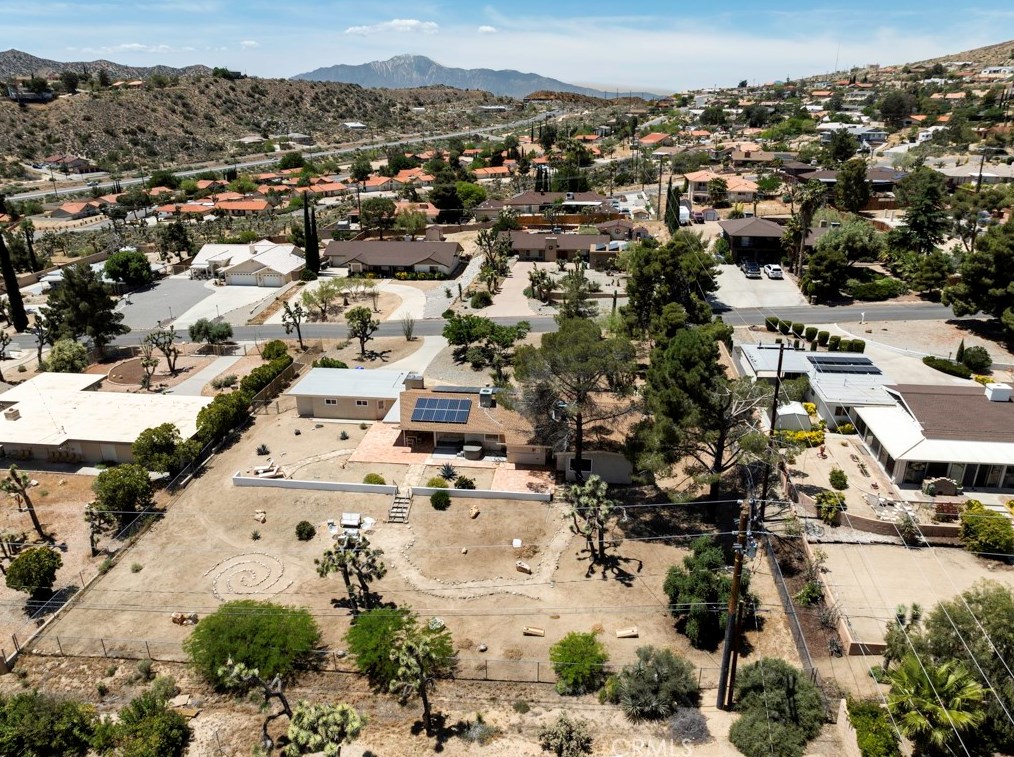 7515 San Remo Trl, Yucca Valley CA  92284-2354 exterior