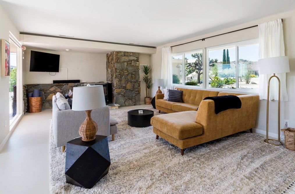 7515 San Remo Trl, Yucca Valley CA  92284-2354 exterior