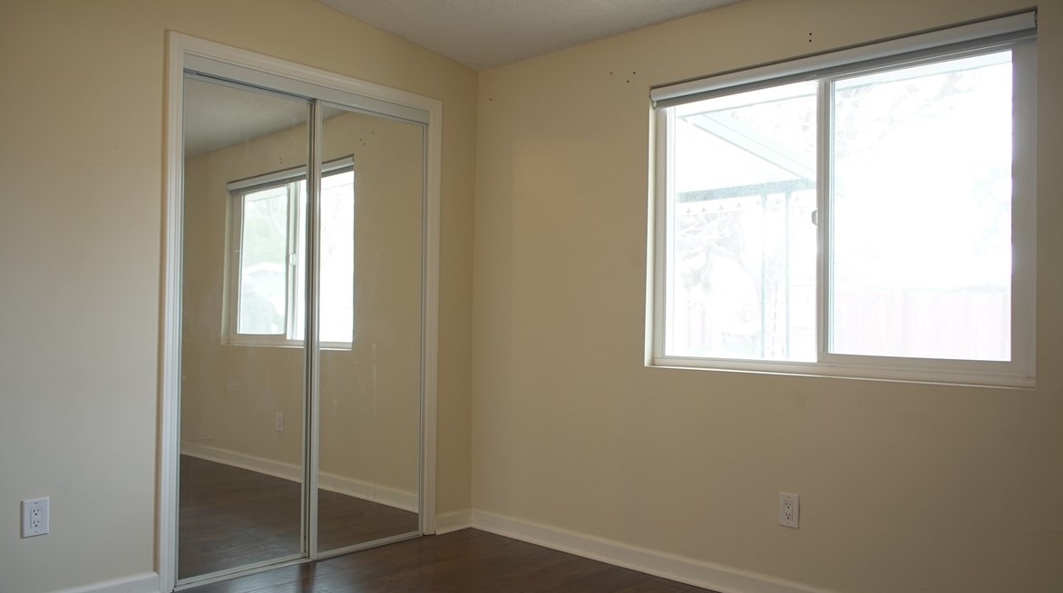 7204 Palm Ave, Yucca Valley CA 92284-4044 exterior