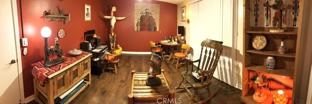 7204 Palm Ave, Yucca Valley CA 92284-4044 exterior