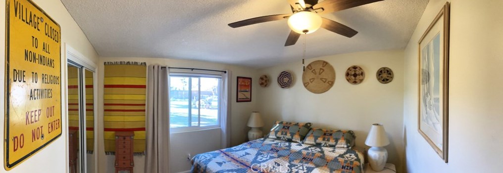 7204 Palm Ave, Yucca Valley CA 92284-4044 exterior