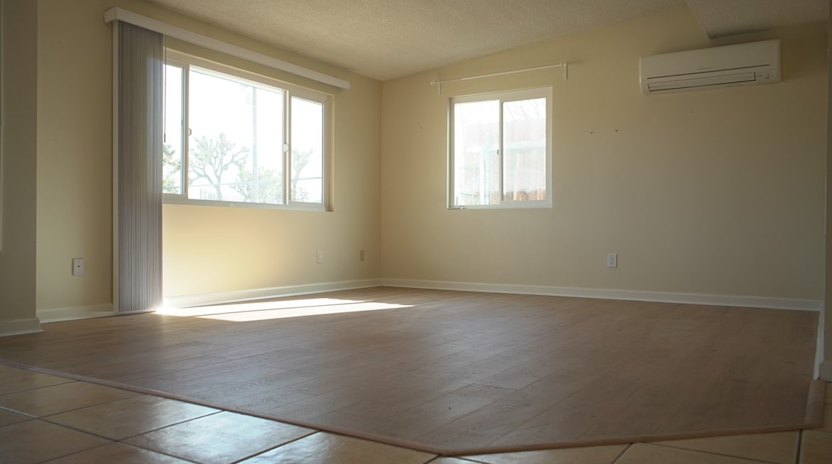 7204 Palm Ave, Yucca Valley CA 92284-4044 exterior