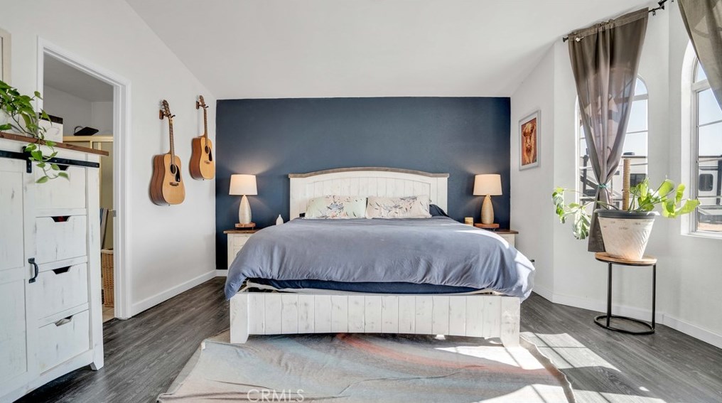 4805 Sunmore Pkwy, Twntynine Plm CA  92277-6719 exterior