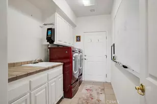 7495 Canyon Dr, Yucca Valley, CA 92284 - Photo 27