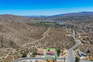 7495 Canyon Dr, Yucca Valley, CA 92284 - Photo 3