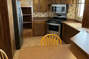 7501 Palm Ave, Yucca Valley, CA 92284 - Photo 9