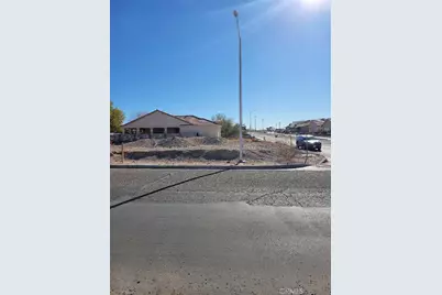 2207 Casa Loma Street, Needles, CA 92363 - Photo 3