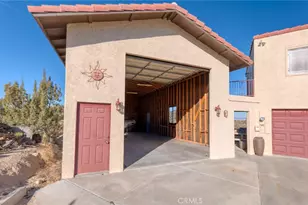 56630 Bear Ct, Yucca Valley, CA 92284 - Photo 5