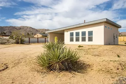 7276 Encina Road, Joshua Tree, CA 92252 - Photo 9