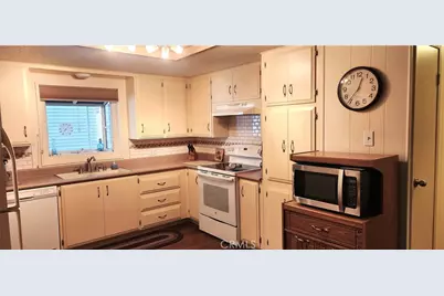 54999 Martinez #30, Yucca Valley, CA 92284 - Photo 3