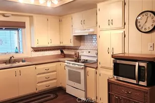 54999 Martinez, Yucca Valley, CA 92284 - Photo 3