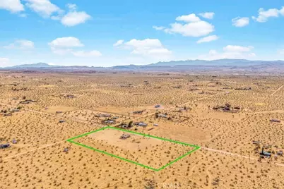 59724 Stearman Road, Landers, CA 92285 - Photo 17
