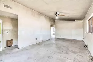 59724 Stearman Rd, Landers, CA 92285 - Photo 7