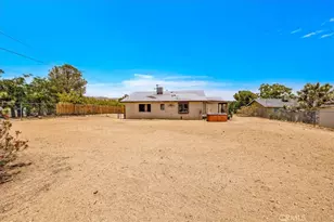 57007 Navajo Trail, Yucca Valley, CA 92284 - Photo 31