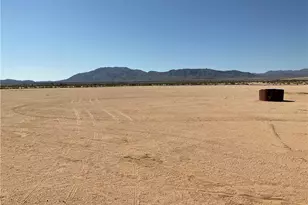 76421 Amboy Rd, 29 Palms MCB, CA 92277 - Photo 11