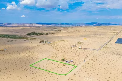 68840 Mesa Drive, 29 Palms MCB, CA 92277 - Photo 9