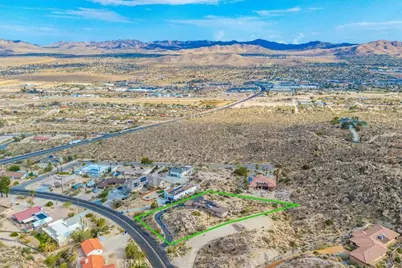 57249 Farrelo Road, Yucca Valley, CA 92284 - Photo 31