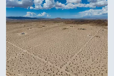 63840 Desert Lily Street, Joshua Tree, CA 92252 - Photo 19