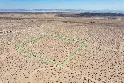 2650 Delaware Avenue, Joshua Tree, CA 92252 - Photo 9