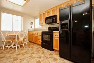 5601 Grand Ave, Yucca Valley, CA 92284 - Photo 9