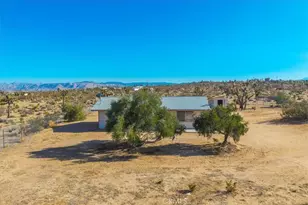 59057 Aberdeen Dr, Yucca Valley, CA 92284 - Photo 17