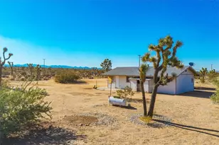 59057 Aberdeen Dr, Yucca Valley, CA 92284 - Photo 13