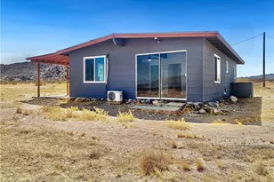 57220 Mikiska Blvd, Landers, CA 92285 - Photo 3